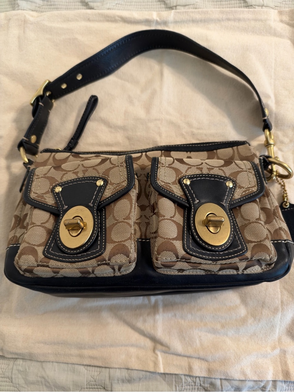 Coach Legacy Signature Double Turn Lock Shoulder Bag F12869